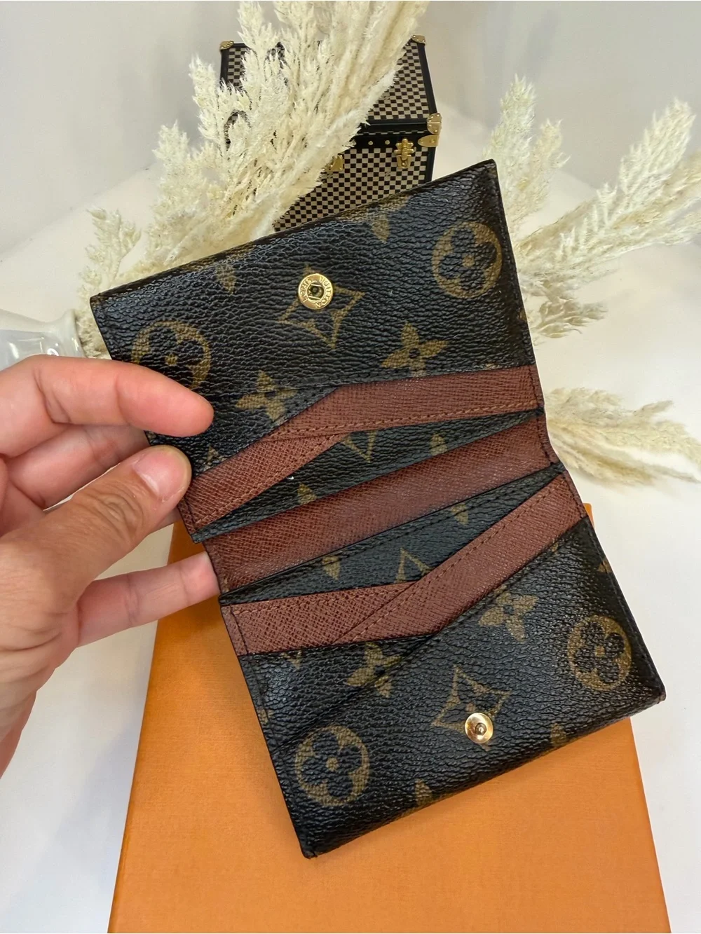 🎀LOUIS VUITTON Monogram Compact Origami Wallet - Picture 7 of 10